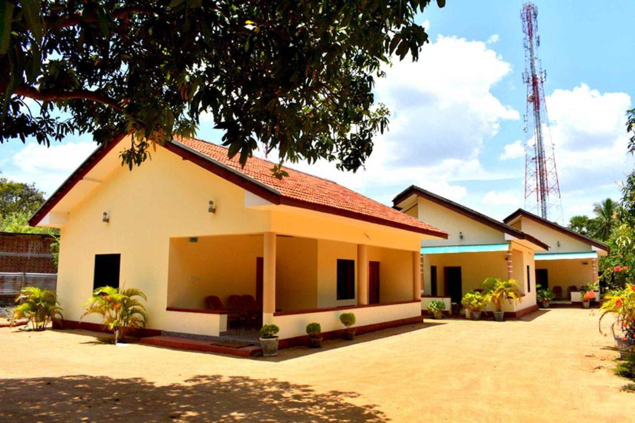 Yaswi Guest House Passikudah Exterior foto